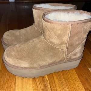 UGG Classic Mini Platform Boots
